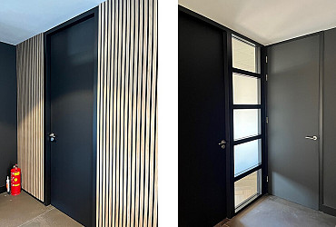 Deur wrappen met folie zorgt voor een nieuwe, frisse uitstraling