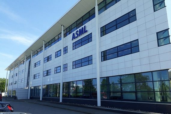 Zonwerende folie bij ASML